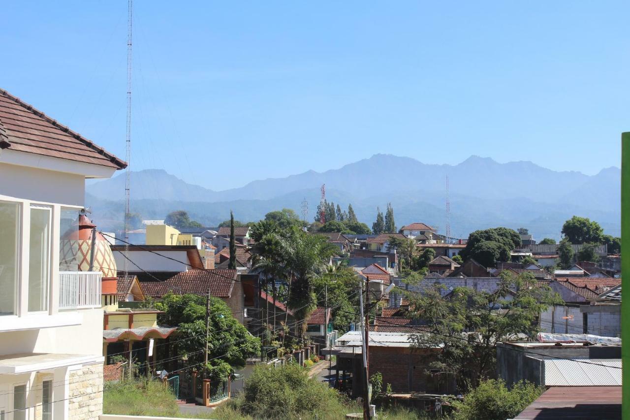 Willa Oemah Arma Rinjani Batu  Zewnętrze zdjęcie